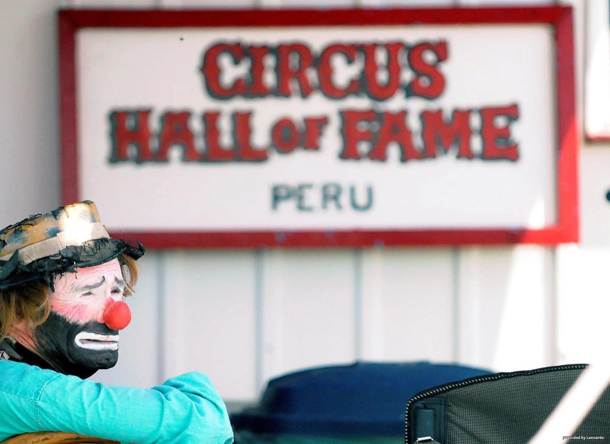 Best Western Circus City Inn Peru Exterior foto